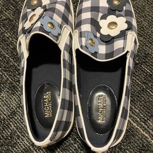 Navy and white summer shoes from Michael Kors
